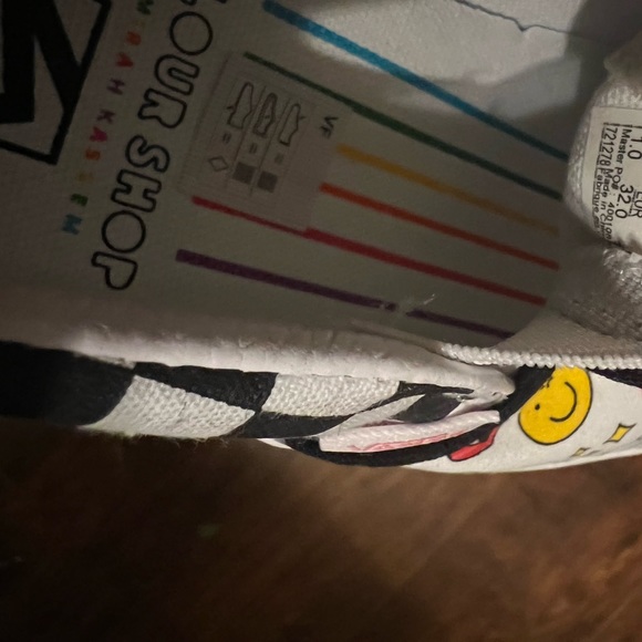 VANS X FLOUR SHOP CLASSIC SLIP-ON Sz 1.5 - Picture 3 of 9